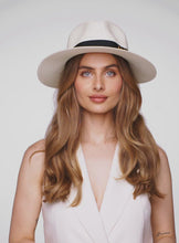 Straw Hat Deluxe Off-White With Black Strap