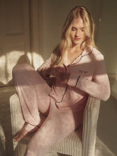 Pyjama Modal Rosa lang Schwarzem Paspel